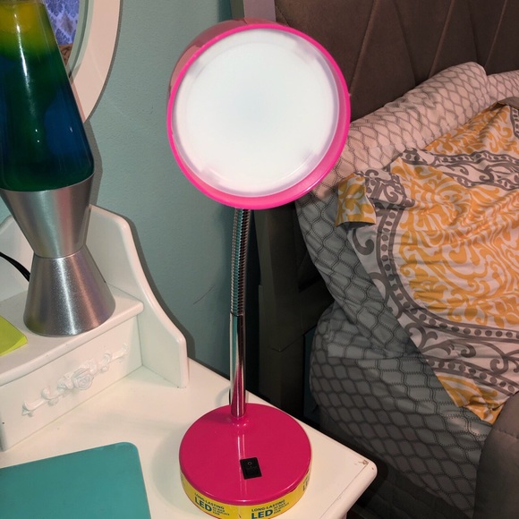 LED Pink Night Light - Picture 2 of 4